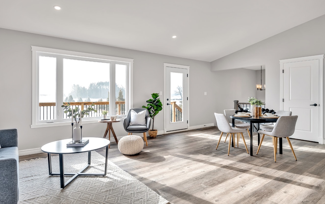 photo of living/dining combo area